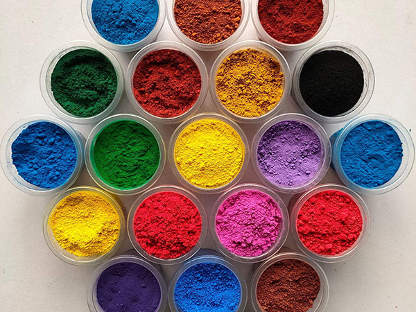 Used as pigment additive